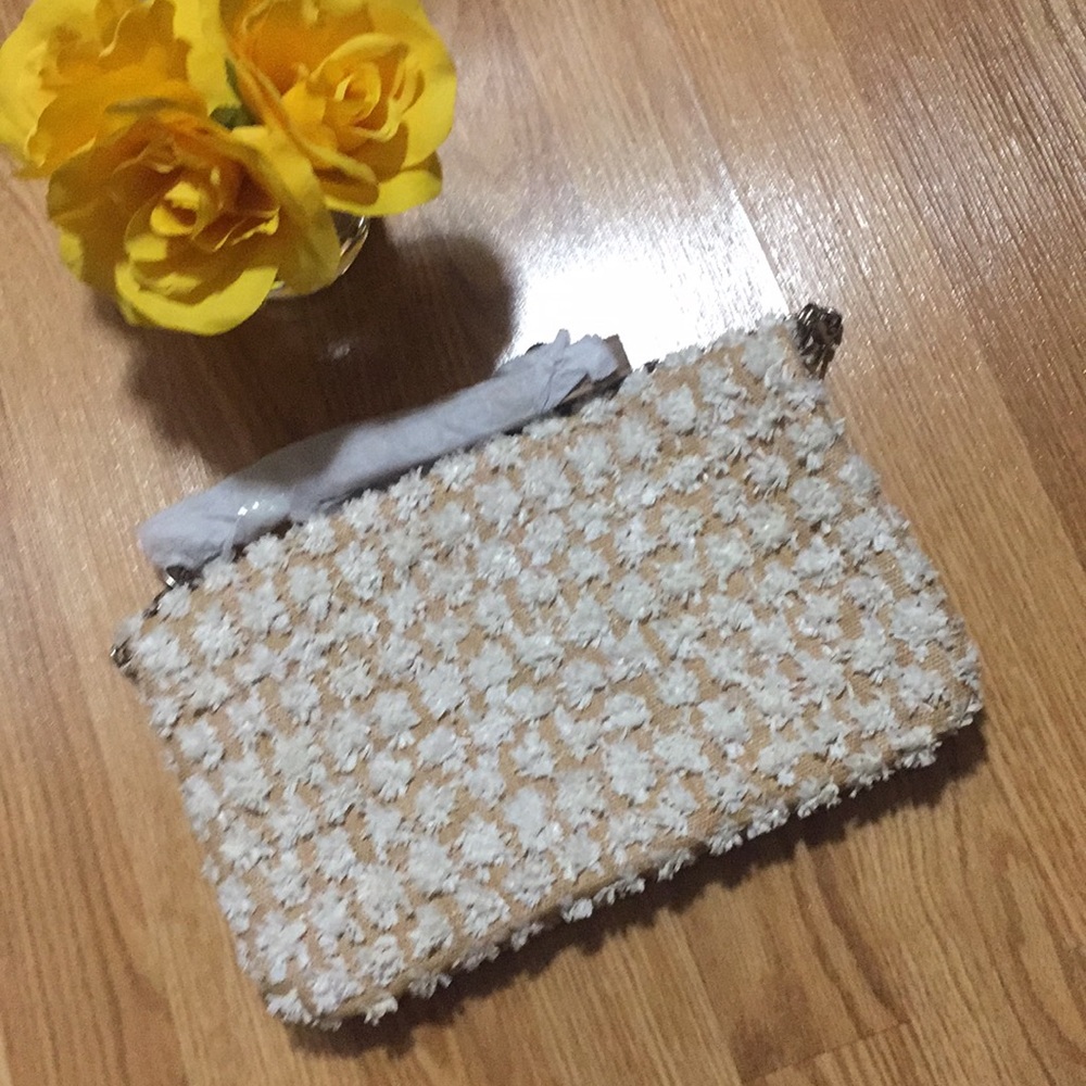 Shoulder Bag - Picture 2 of 3